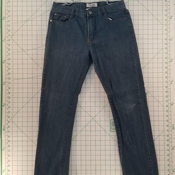 Loose Thread Denim Blue Jeans Size 18 - Picture 1 of 6